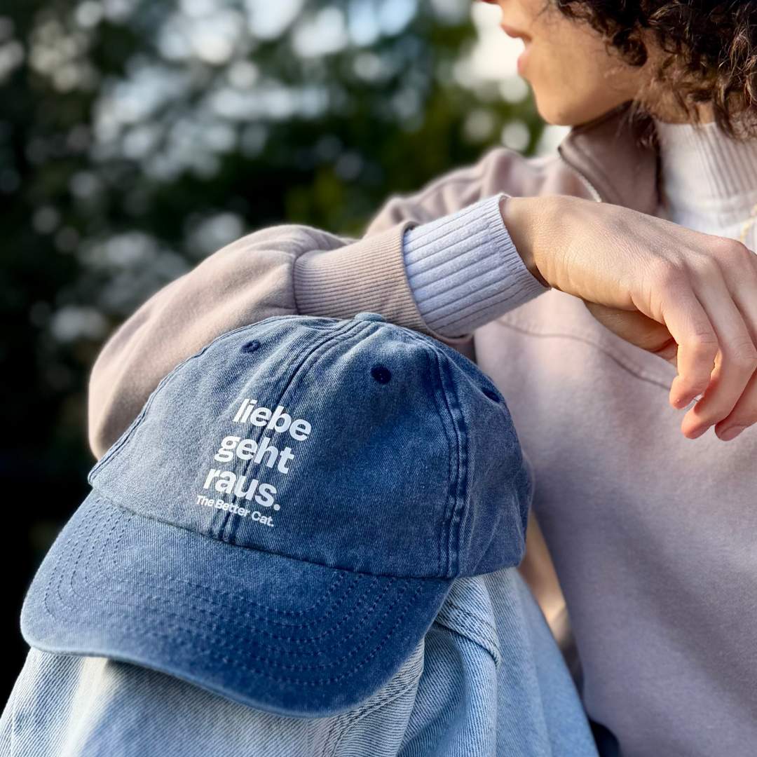Vintage "Liebe Geht Raus" Cap - Image 4